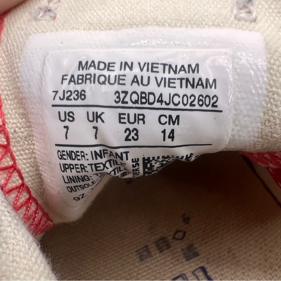 Converse Red Slip On Sneakers Size 7 Toddler - Picture 2 of 8